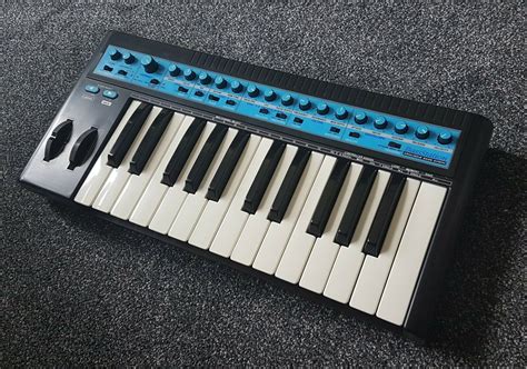 MATRIXSYNTH: Novation Bass Station Keyboard Classic 90s Analogue Mono ...