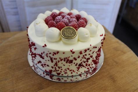 Cakes Canberra | Ricardo's Cafe & Patisserie | Raspberries & Cream