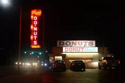 St. Louis Standards: Donut Drive-In Has Been Making St. Louis Sweeter ...