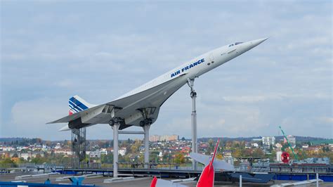 The science of supersonic: What is supersonic flight, why did Concorde end and will it come back?