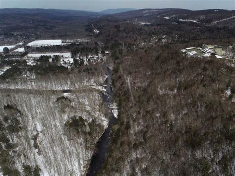 Dragon Springs, Secretive Falun Gong Compound in New York: Photos - Business Insider