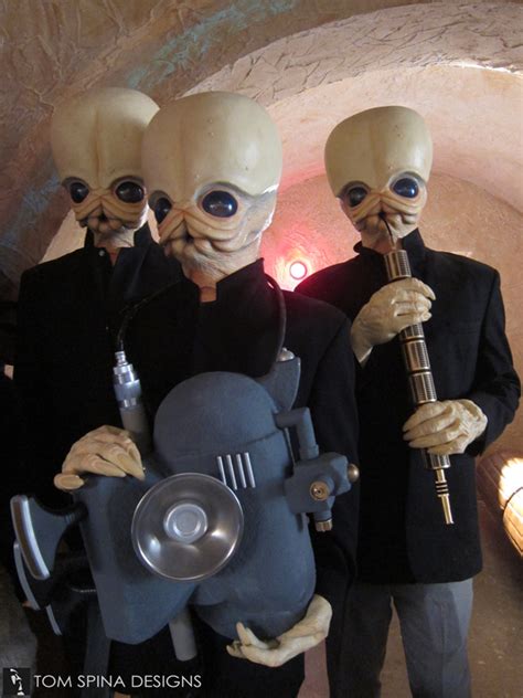 Star Wars Alien Costumes for Nerdist "West Coast" Cantina Video - Tom ...