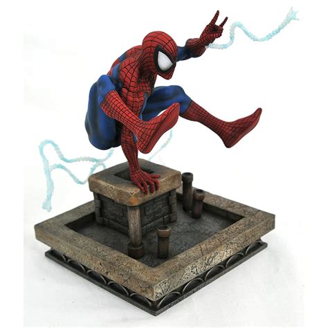 Marvel Spiderman diorama figure 20cm