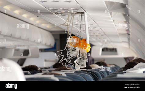 Oxygen mask plane hi-res stock photography and images - Alamy