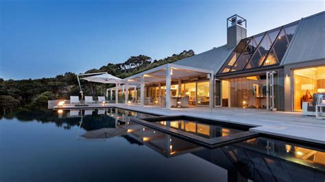 Luxury 7 Bedrooms Luxury Villa in Waiheke Island, New Zealand