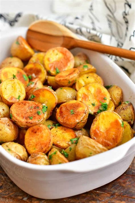 Oven Roasted Potatoes - Easy Roasted Potatoes In Seasoned Butter