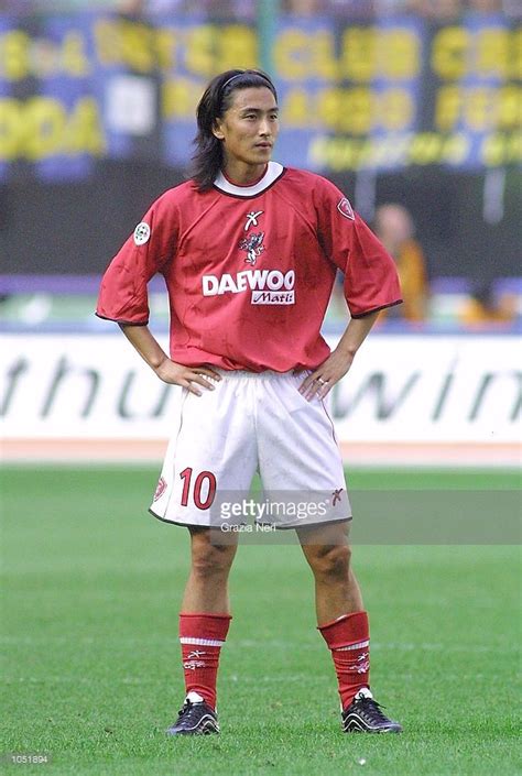 aug-2001-jung-hwan-ahn-of-perugia-in-action-during-the-serie-a-game ...