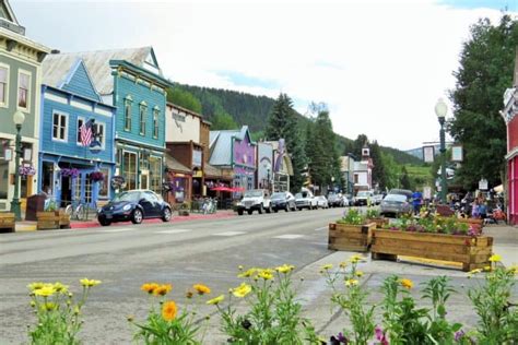 15 Best Small Towns to Visit in Colorado - The Crazy Tourist