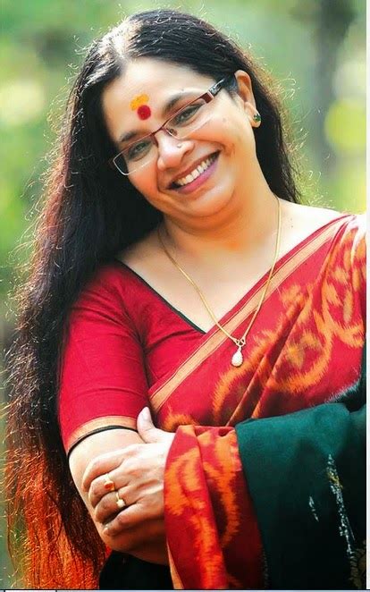 Dubbing Artist Bhagyalakshmi In Saree Photos ~ ACTRESS MIRCHI GALLERY | SPICY PHOTOS