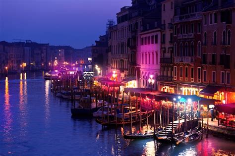 Premium Photo | Grand canal at night, venice.