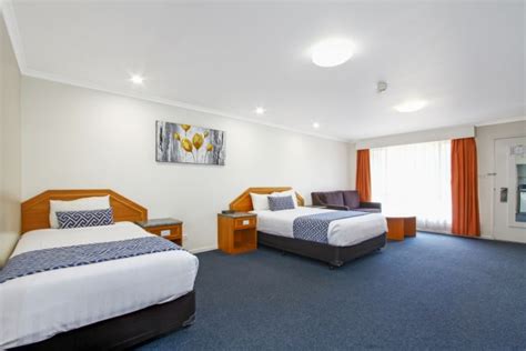 Accommodation in Yass | Rooms, Suites & Cottages | Thunderbird Motel