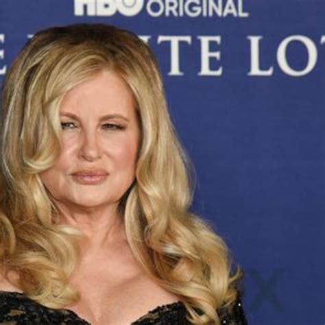 Jennifer Coolidge Clarifies Sleeping With "200 Men" Quote