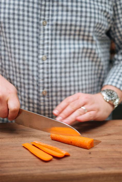 How to Dice a Carrot (Knife Skills) - The Taste SF