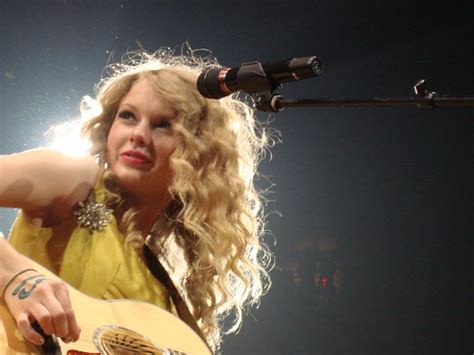 Taylor Swift | For more Taylor Swift Concert Photos www.wezl… | Flickr