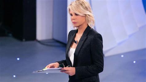 Maria De Filippi l'ha fatto a C'è posta per te! Postino senza fiato - LaNostraTv