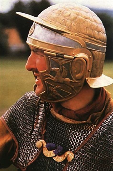 Roman cavalry helmet Roman Helmet, Roman Legion, Roman Era, Roman Soldiers, Byzantine Empire ...