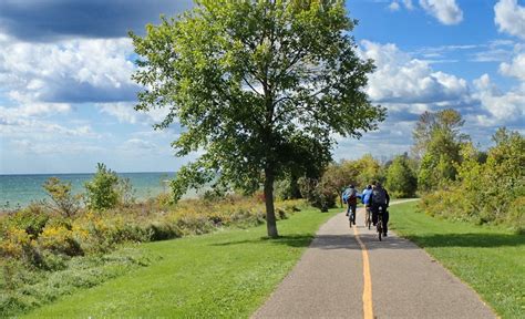 Whitby Waterfront - Park Trail - Ontario Bike Trails