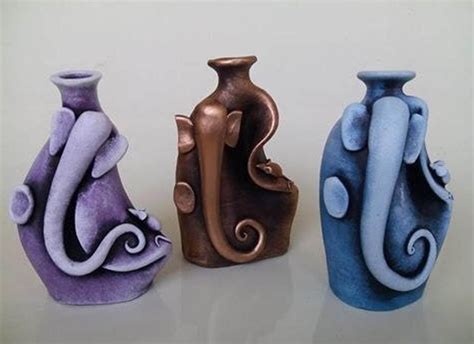 17 Elegant Ceramic Vase Painting Ideas 2024