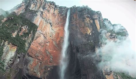 The Angel Falls The highest waterfall in the world in the south of ...