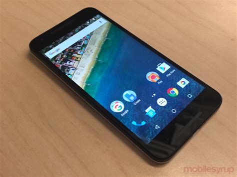 Hands-on with Google's Nexus 5X, a smartphone that's very similar to ...