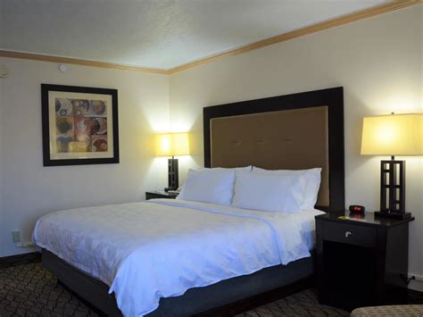 Hotel in Rock Springs | Holiday Inn Rock Springs Hotel