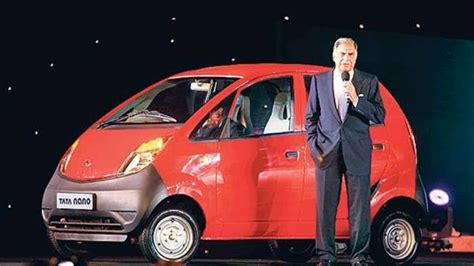 A silent moment for Ratan Tata, as Nano prepares for final goodbye! 10 ...