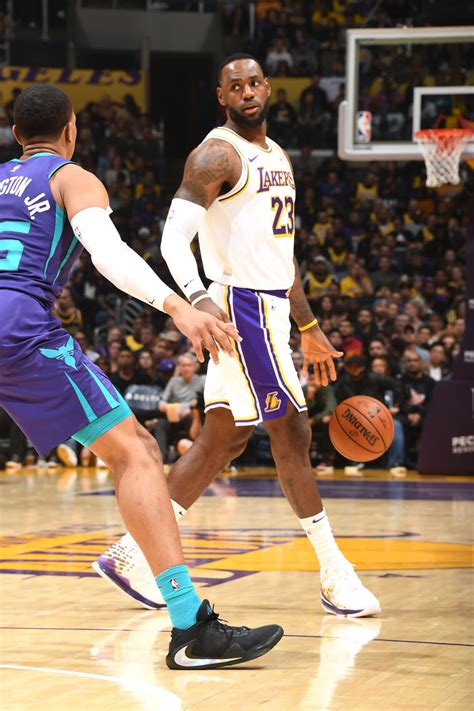 Photos: Lakers vs Hornets (10/27/19) Photo Gallery | NBA.com