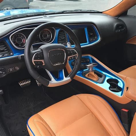 2014 Dodge Challenger Srt8 Interior