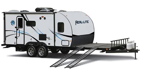 2018 Palomino Real-Lite Mini Travel Trailer RV specs guide