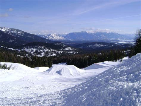 Beautiful Whitefish Montana Skiing: Winter Guide 2021 - Icy Tales