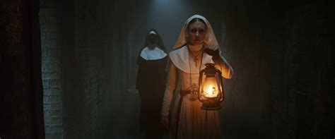 The Nun movie review & film summary (2018) | Roger Ebert