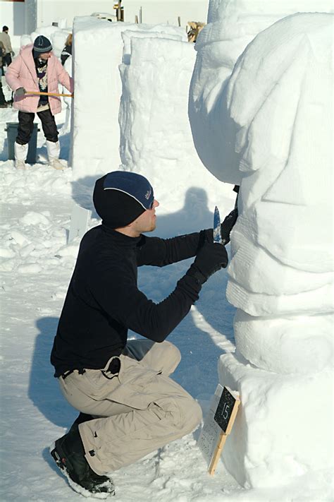 Snow Sculpture Competition – St-Isidore Culturel Committee