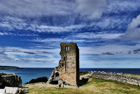 Castle in the Sky | A different view of Scarborough Castle. … | Flickr