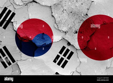 Japan and south korea flags hi-res stock photography and images - Alamy