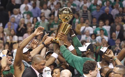 2008 NBA Champs - Celtics Rolling Rally - Photos - The Big Picture - Boston.com