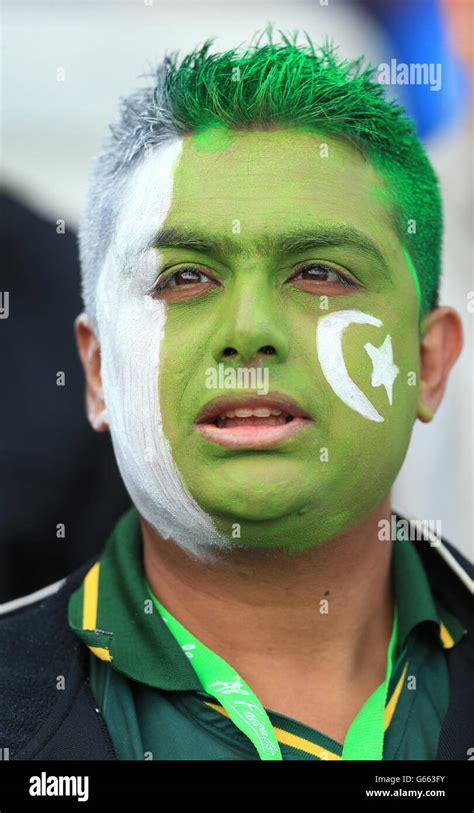 Cricket face paint hi-res stock photography and images - Alamy