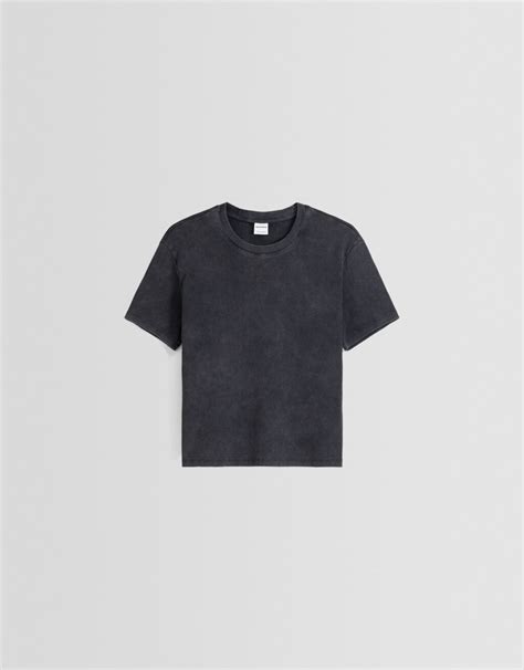 Short sleeve faded effect cropped T-shirt - Men | Bershka
