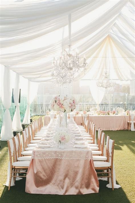 20 Chic and Elegant Wedding Tent Draping Inspiration | Roses & Rings