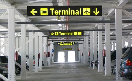 Malaga Airport Parking | Where to Park at Malaga airport