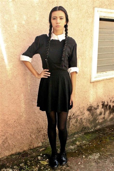 Make Wednesday Addams Costume for Halloween - Ideas & Tips, wednesday ...