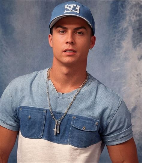 Cristiano Ronaldo's yearbook photo: 'Most Musical' - Foto 17 de 25