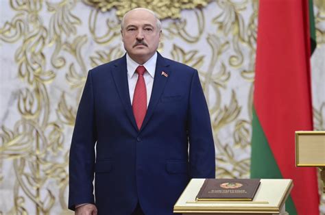 Belarus's Lukashenko holds secret inauguration after disputed election | Daily Sabah