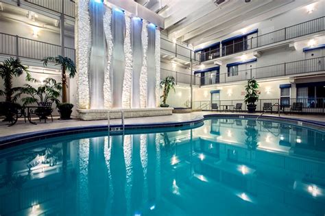 Branson Hotels With an Indoor Pool - Branson Travel Office