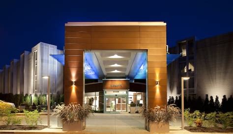 4 Stars Hotels in Central Campus Medical, Ann Arbor from CA $148 - Find ...