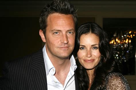 Courteney Cox Shares Favorite Matthew Perry 'Friends' Moment - LAmag