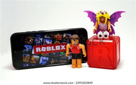 Roblox Video Game Children Young People Stock Photo 2295203849 ...