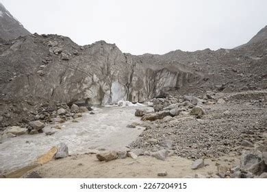 390 Gangotri Glacier Images, Stock Photos & Vectors | Shutterstock