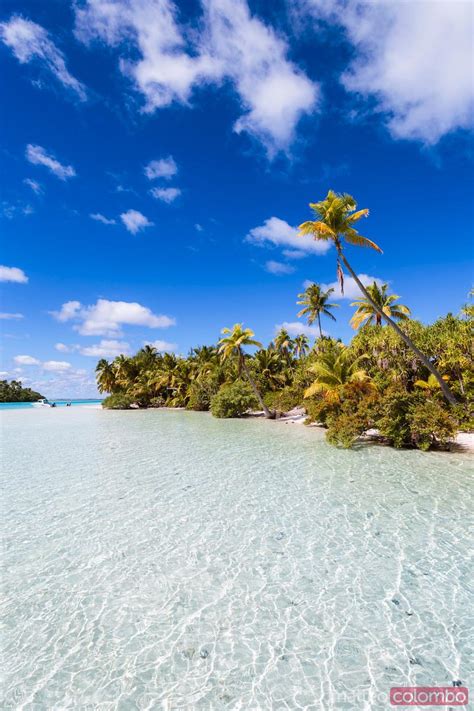 - One Foot Island, Aitutaki, Cook Islands | Royalty Free Image