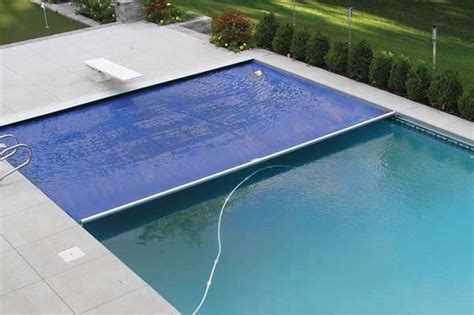 Plunge Pool With Automatic Cover