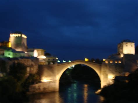 Stari Most at Night | Stari Most bridge (at Mostar) at night ...